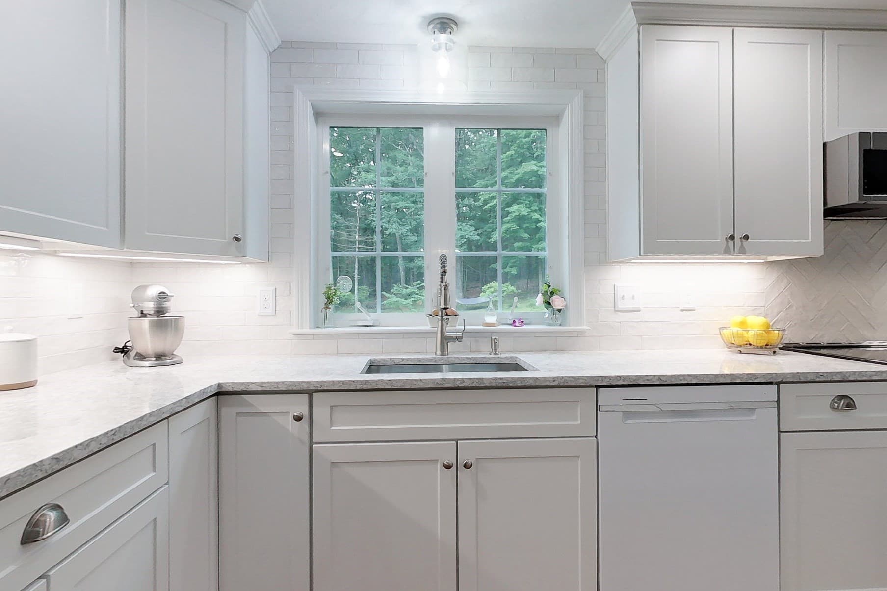Single Family Residence at 15 Hillside Dr, Townsend MA 01469, Townsend, photo 5 of 42