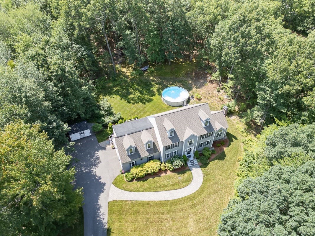 Single Family Residence at 15 Hillside Dr, Townsend MA 01469, Townsend, photo 35 of 42