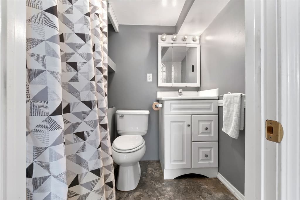 100 Leyden St, Boston MA 02128 photo 32