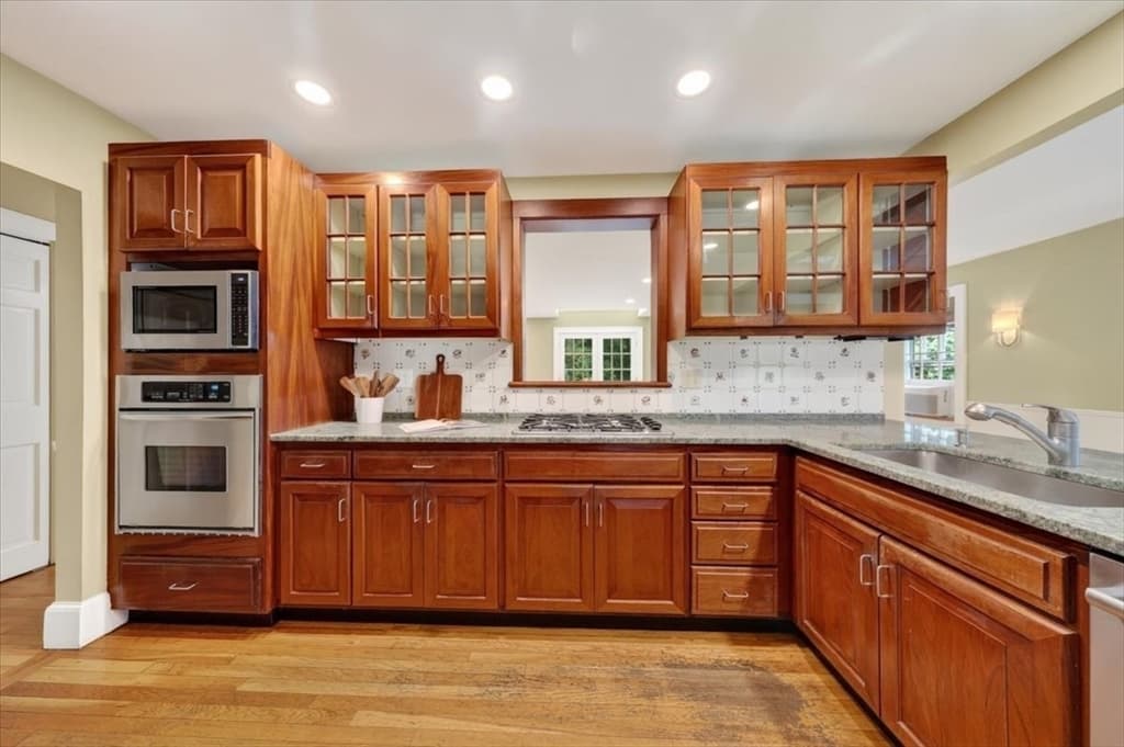 6 Bradford Rd, Hingham MA 02043 photo 10