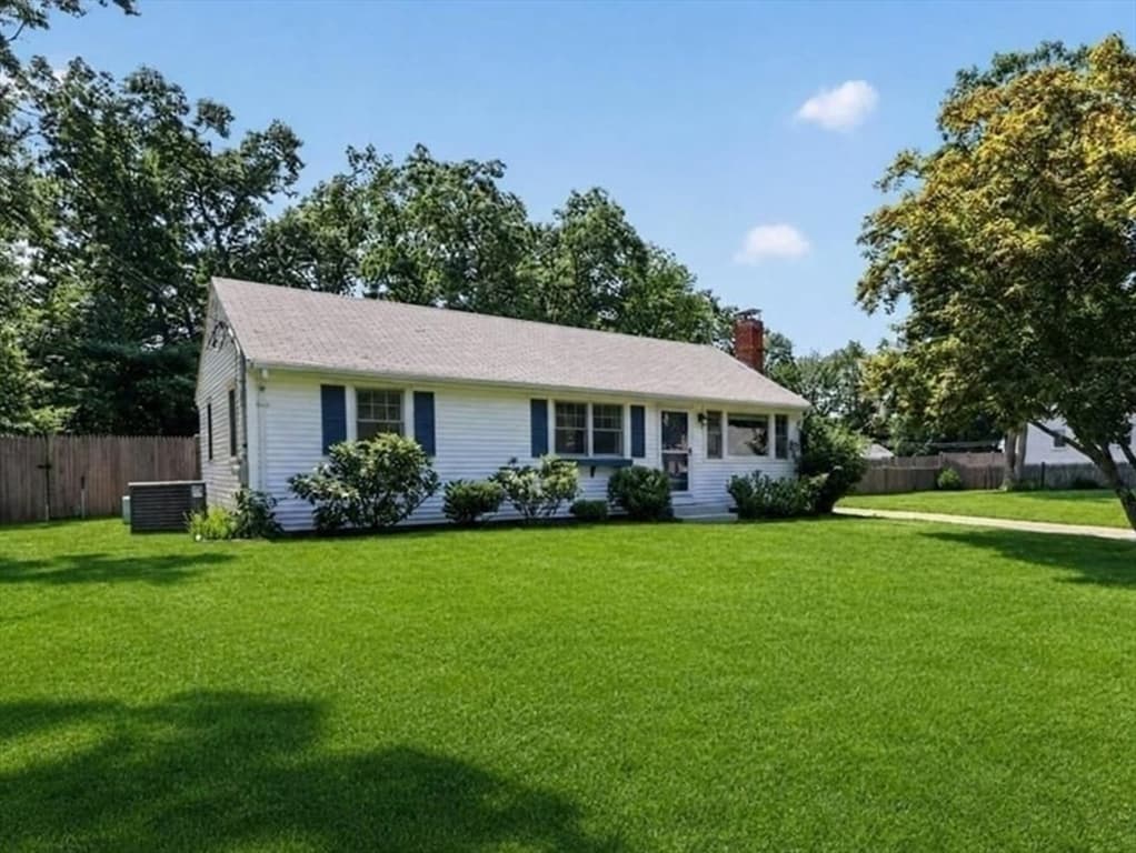 27 John Adams Drive, Norwell MA 02061