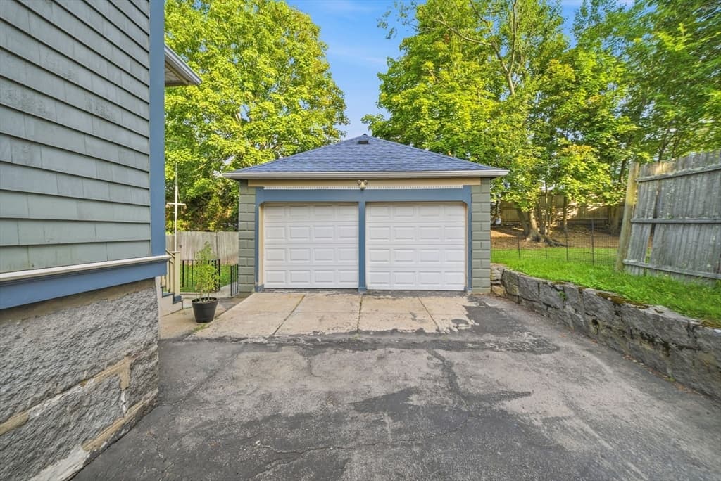 17-19 Berry St, Quincy MA 02169 photo 2