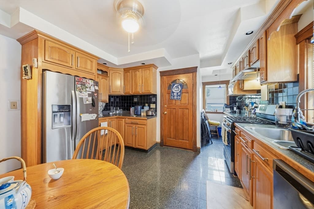 17-19 Berry St, Quincy MA 02169 photo 26