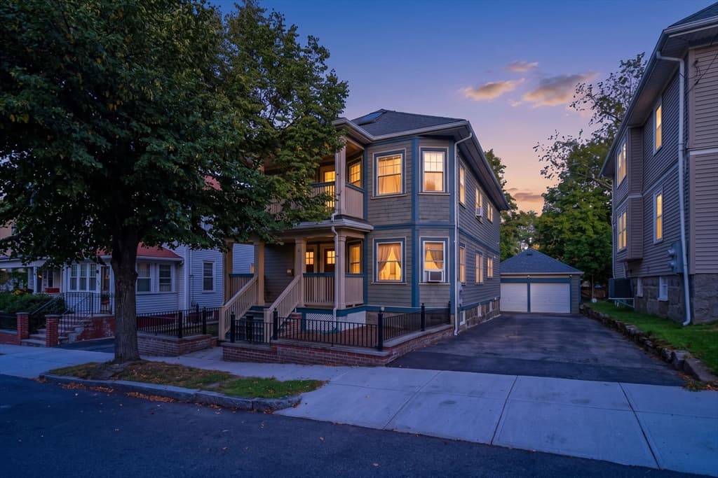 17-19 Berry St, Quincy MA 02169