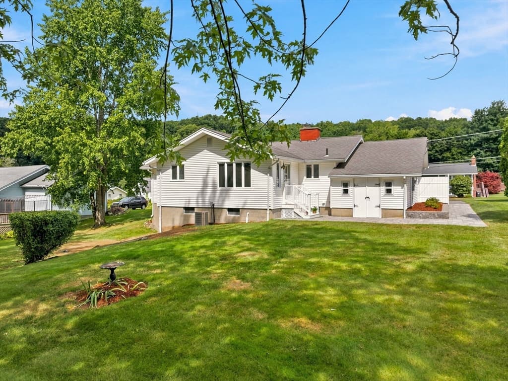19 Champlain Dr, Hudson MA 01749 photo 25