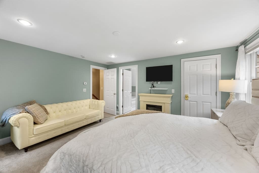 10 Lawton Lane, Barnstable MA 02668 photo 19