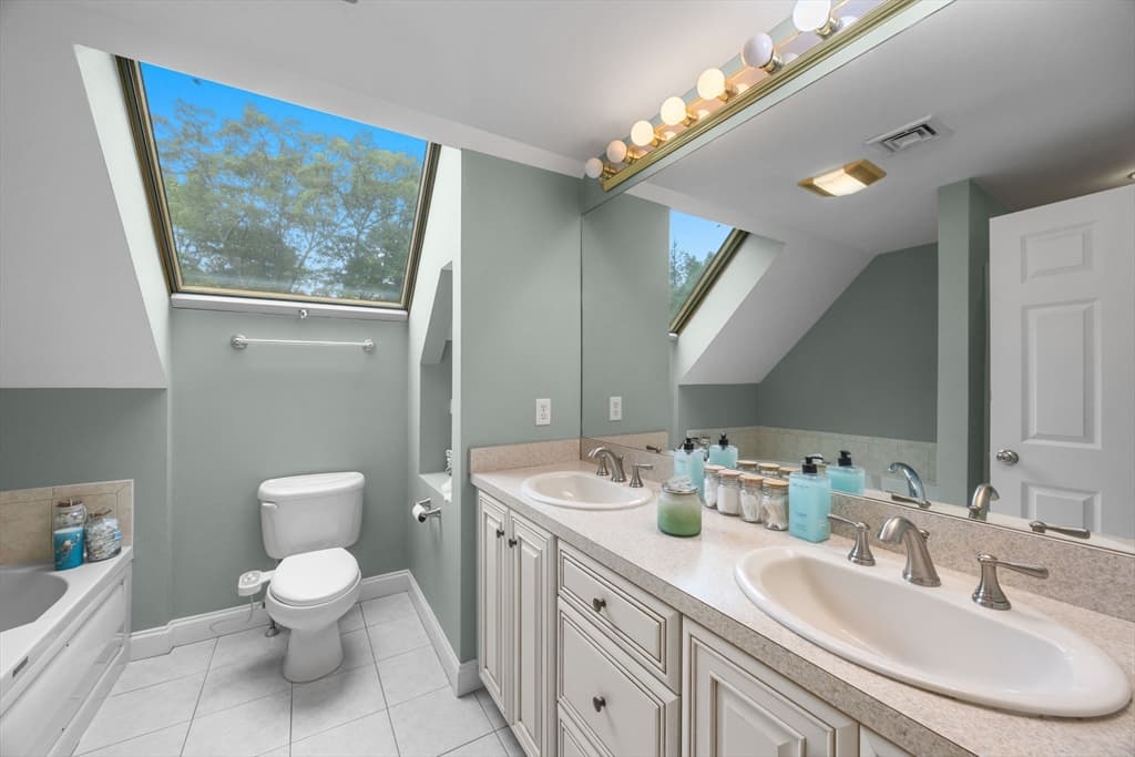 10 Lawton Lane, Barnstable MA 02668 photo 21