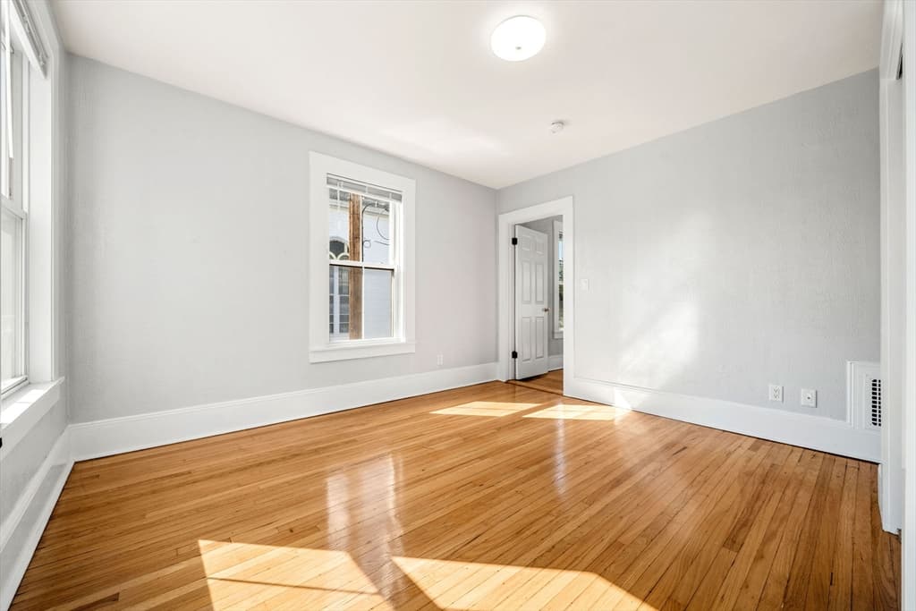 13 Knowlton St, Beverly MA 01915 photo 14