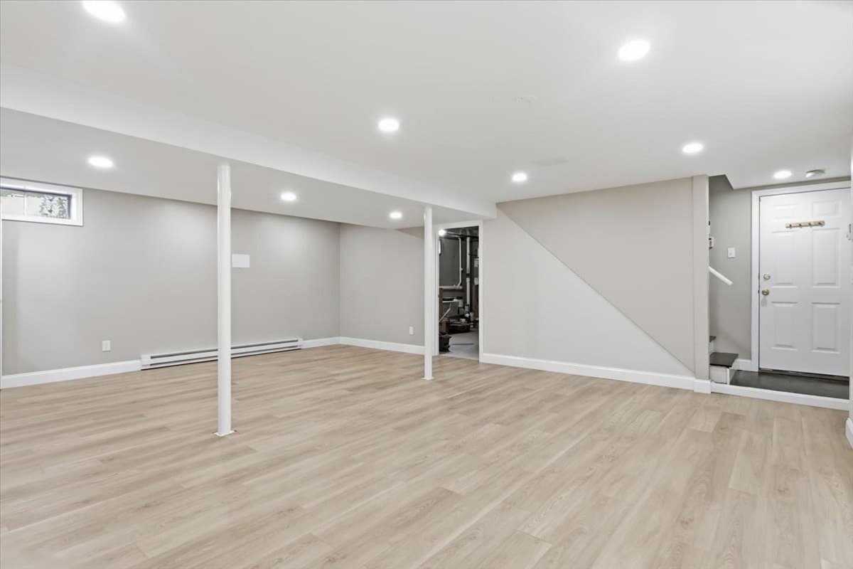 Single Family Residence at 183 Arthur Street, Framingham MA 01702, Framingham, photo 26 of 37