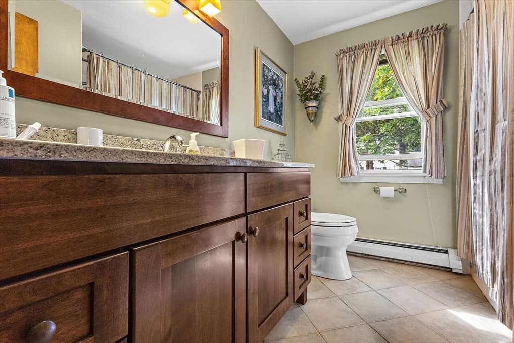 76 Forest Street, Lowell MA 01851 photo 5