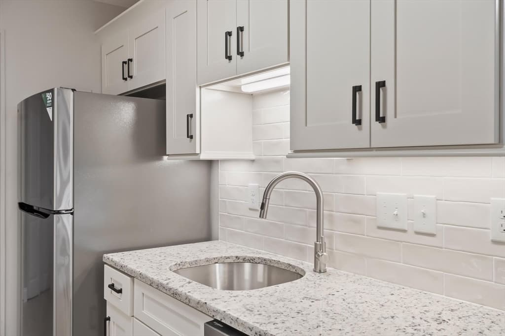 234 Nesmith St # 24, Lowell MA 01852 photo 13