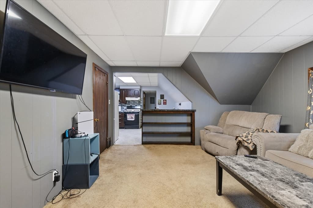 215 S Main St, Orange MA 01364 photo 32
