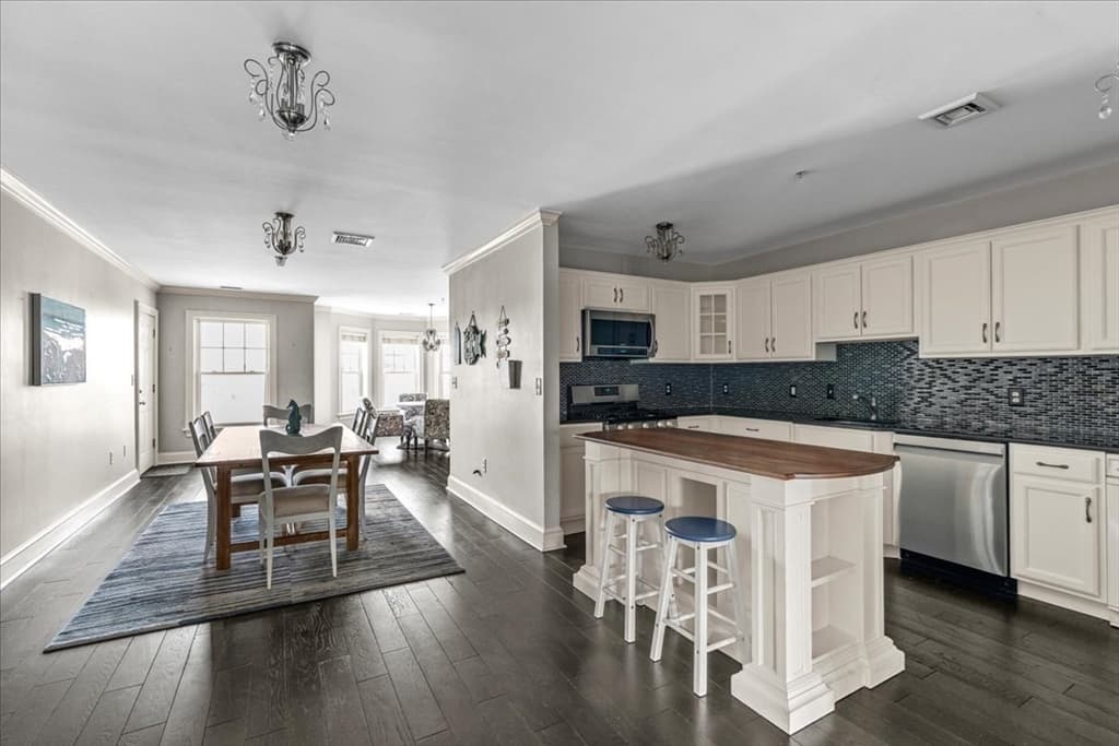 15 Park Ave # 302, Hull MA 02045 photo 8