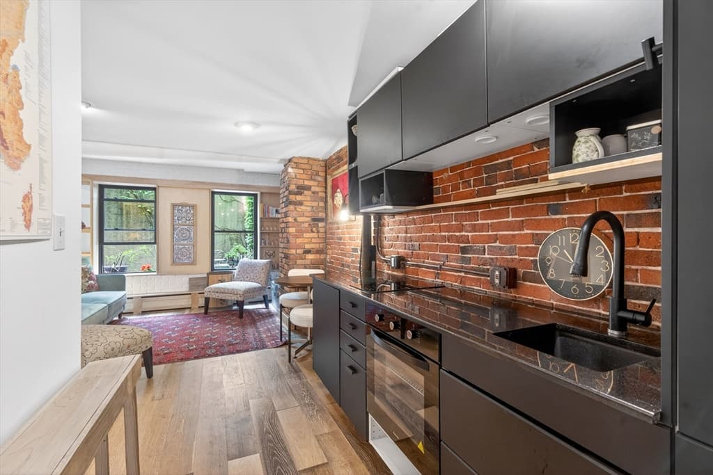 17 Grove Street # 1, Boston MA 02114