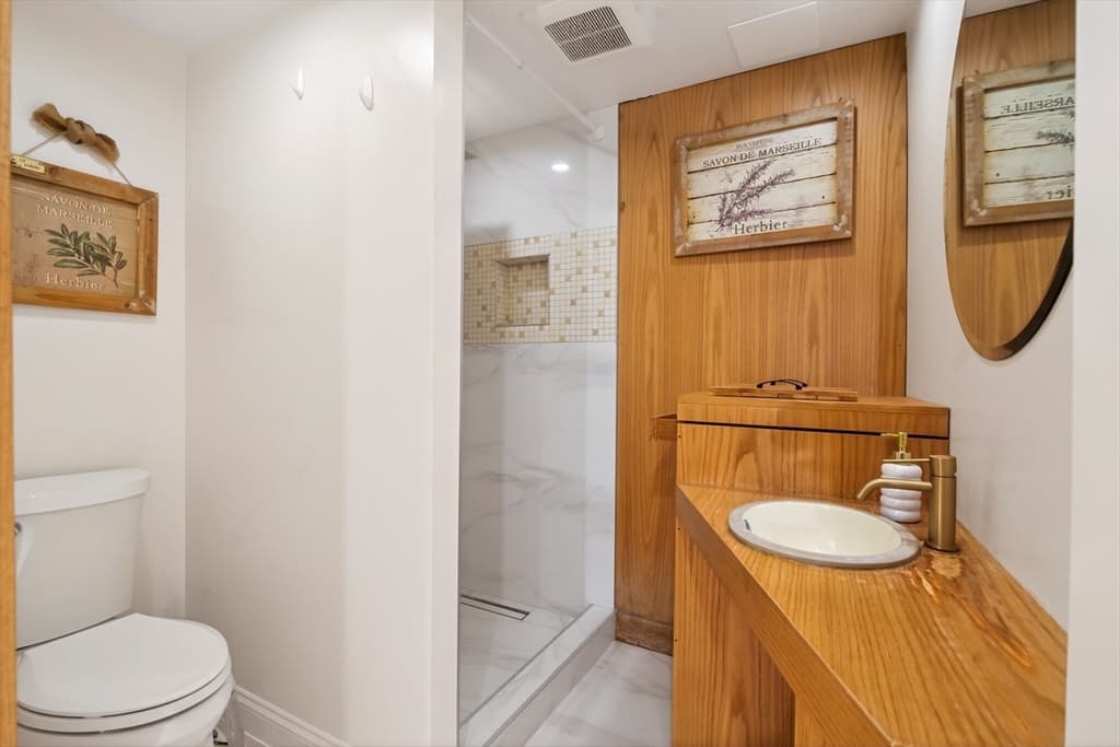 17 Grove Street # 1, Boston MA 02114 photo 14