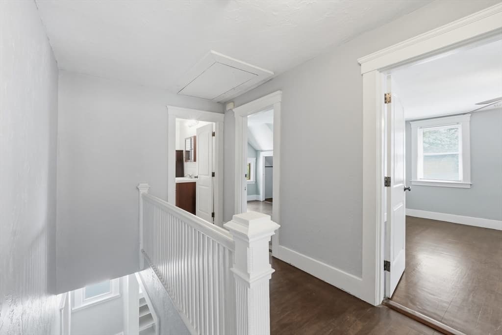 14 Saint Elmo Rd, Worcester MA 01602 photo 15