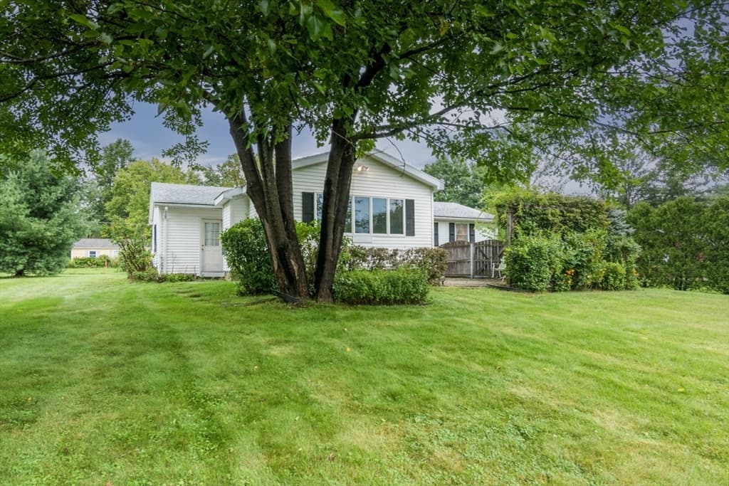 90 Columbia Drive, Amherst MA 01002 photo 30