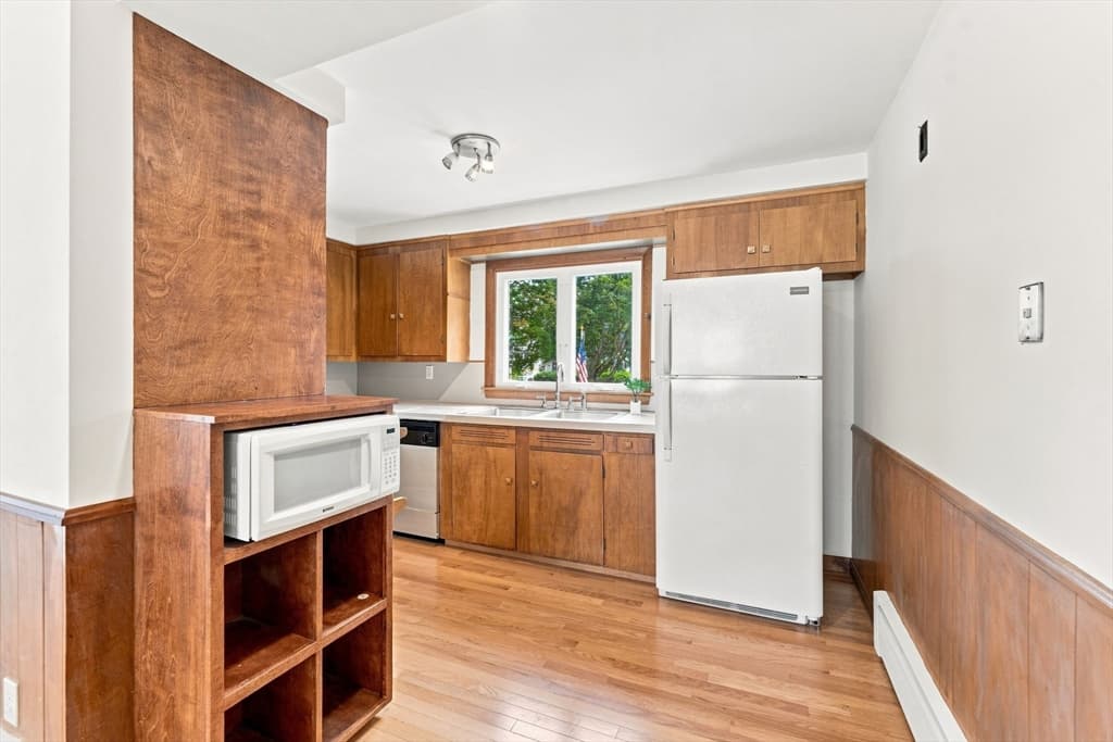 74 Isabella Ave, Providence RI 02908 photo 7