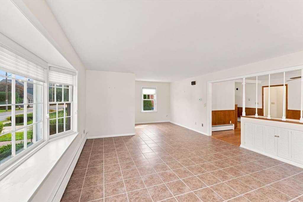 74 Isabella Ave, Providence RI 02908 photo 5