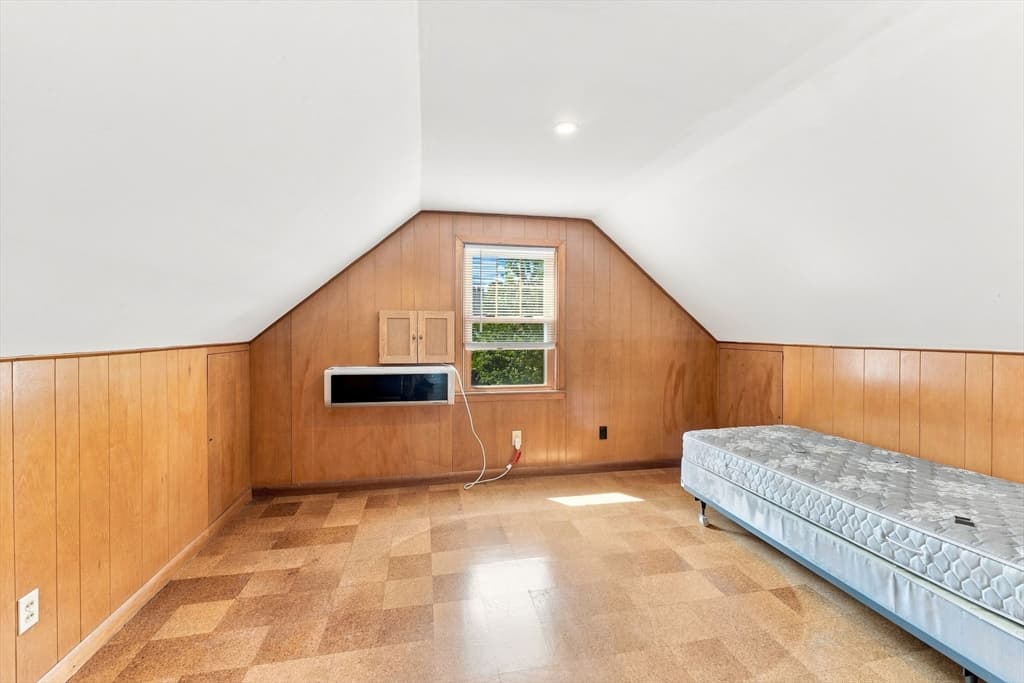 74 Isabella Ave, Providence RI 02908 photo 21