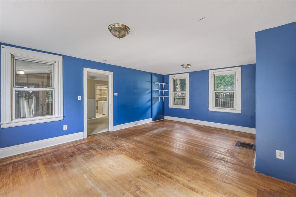 11 School St, Sunderland MA 01375 photo 10