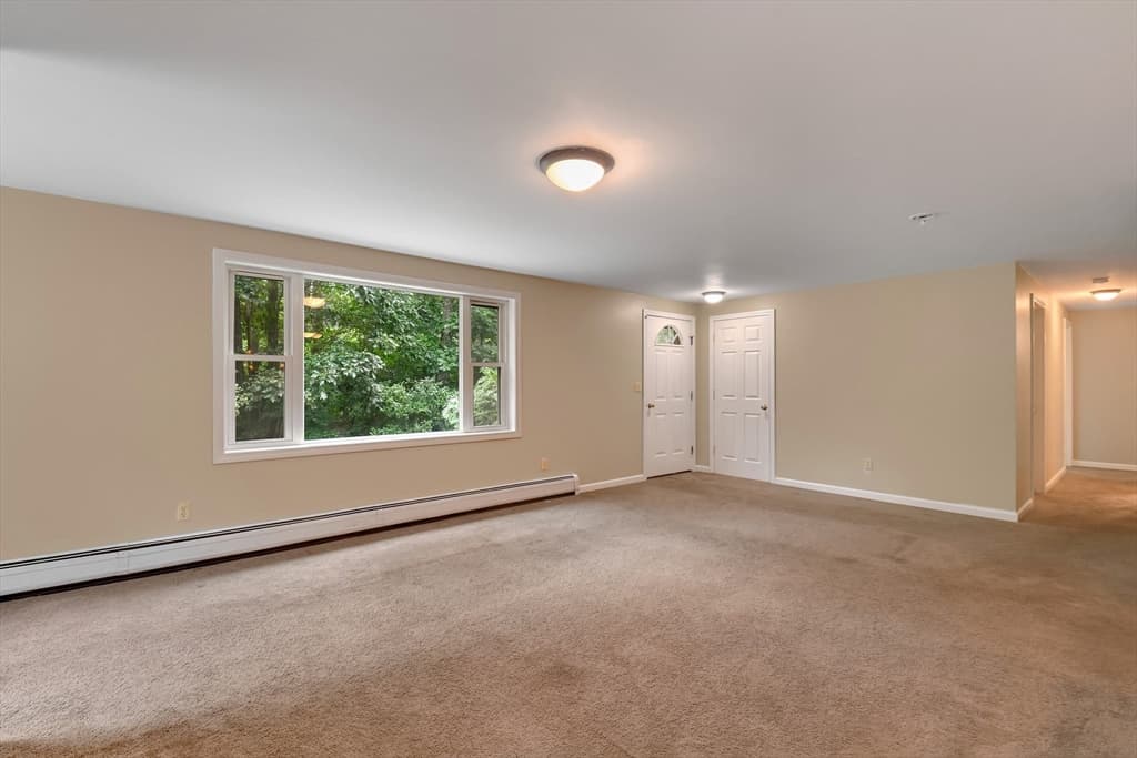 125 Drew Blvd, Orange MA 01364 photo 7