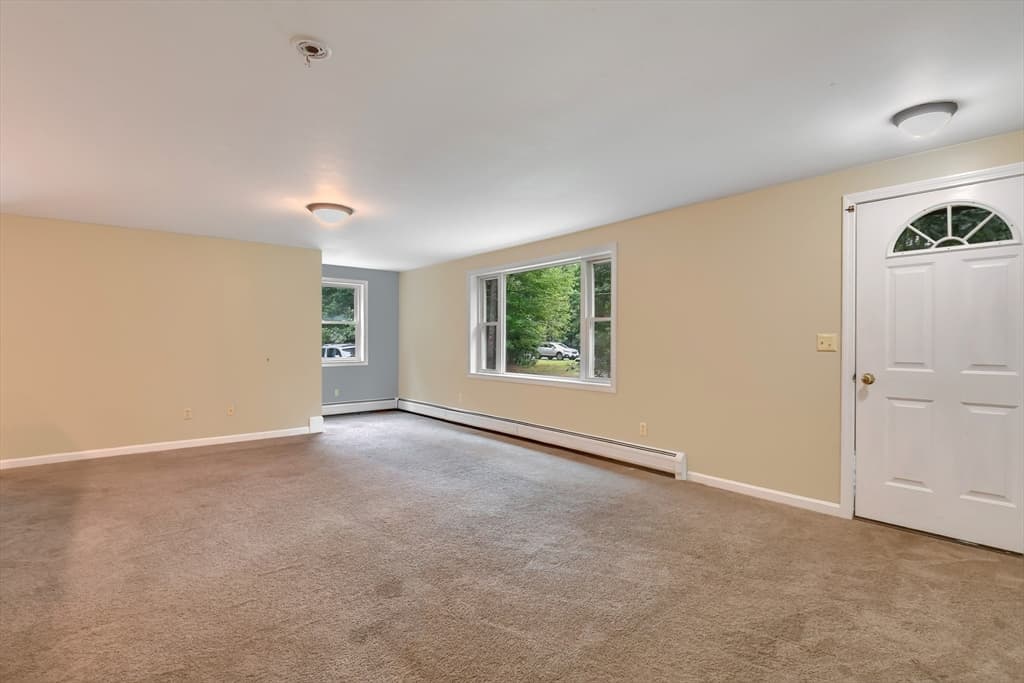 125 Drew Blvd, Orange MA 01364 photo 10