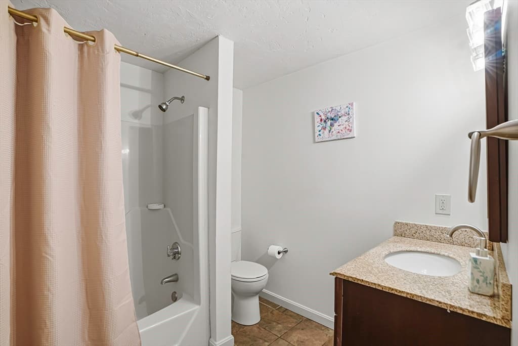 237 South St # 6, Shrewsbury MA 01545 photo 22