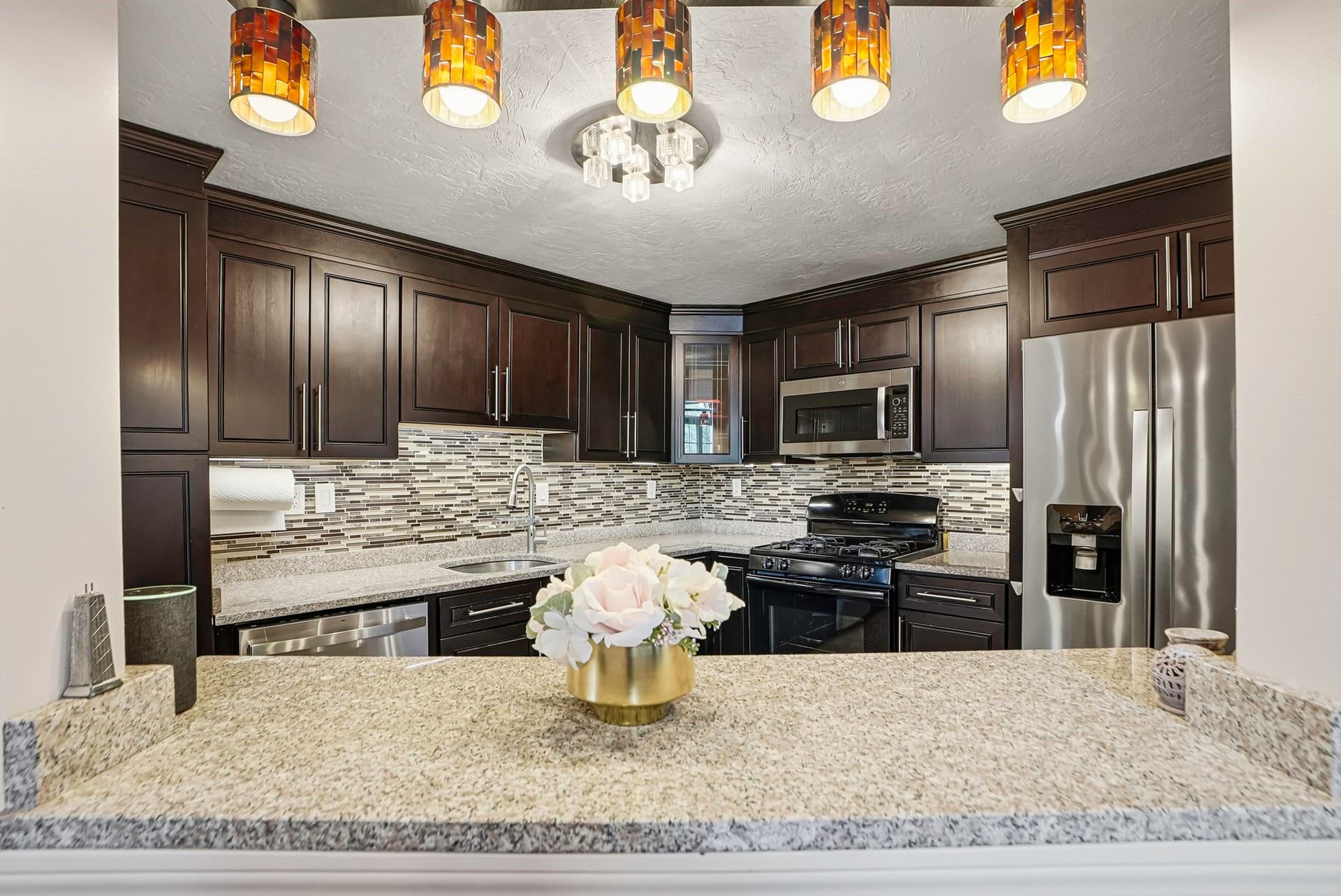 Condominium at 237 South St # 6, Shrewsbury MA 01545, photo 4 of 42