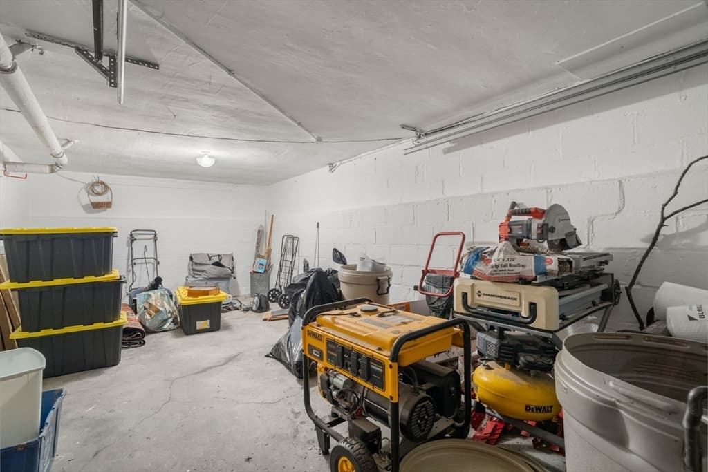 29 Laurel St., Arlington MA 02476 photo 10
