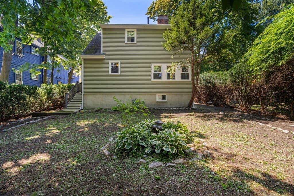 29 Laurel St., Arlington MA 02476 photo 11