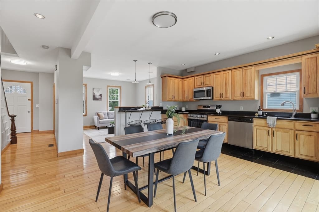 54 Vernon Street # 54, Somerville MA 02145 photo 5