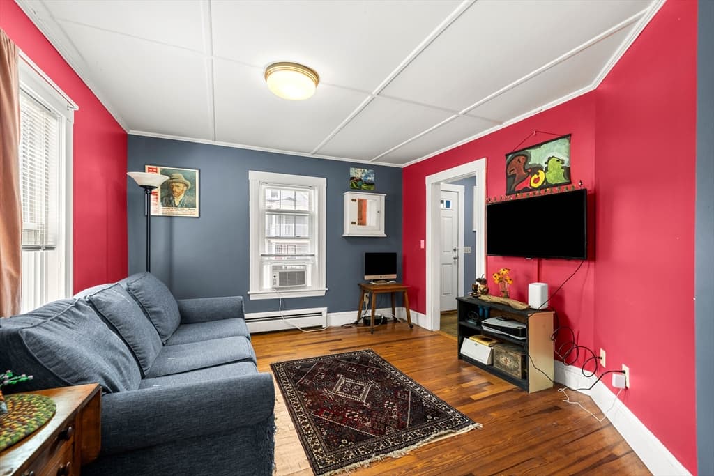 24 Vernon St, Haverhill MA 01835 photo 6
