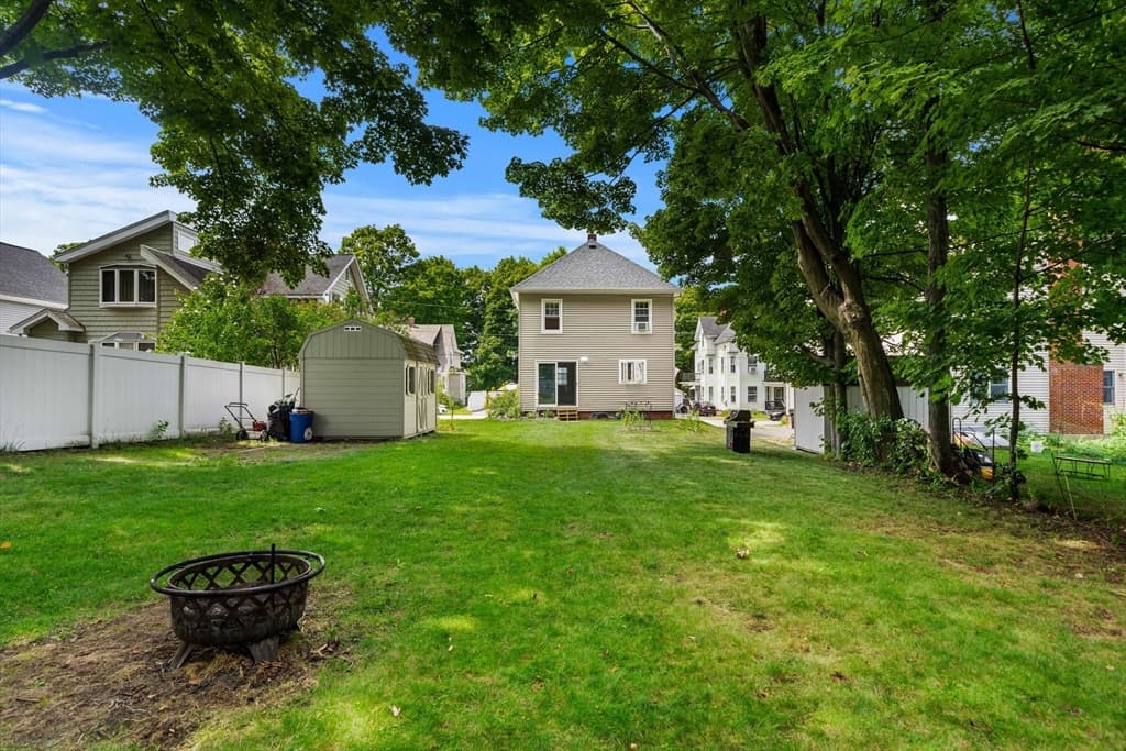 24 Vernon St, Haverhill MA 01835 photo 30