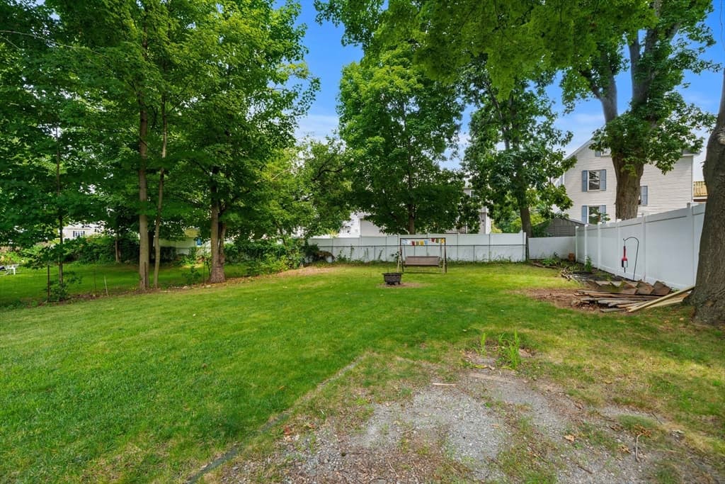 24 Vernon St, Haverhill MA 01835 photo 35