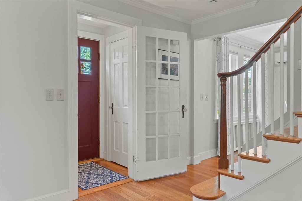 277 Vernon Street, Wakefield MA 01880 photo 3