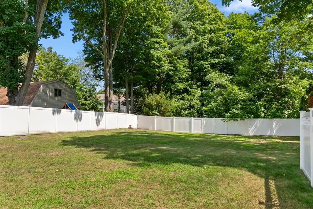 277 Vernon Street, Wakefield MA 01880 photo 32