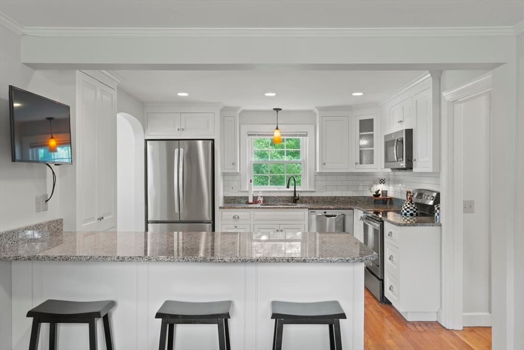 277 Vernon Street, Wakefield MA 01880 photo 9