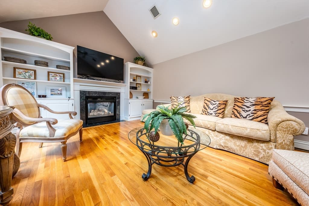 51 Falling Leaf Ln, Barnstable MA 02655 photo 13