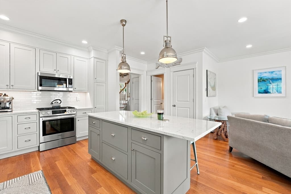10 James Ln # 10, Cohasset MA 02025 photo 6