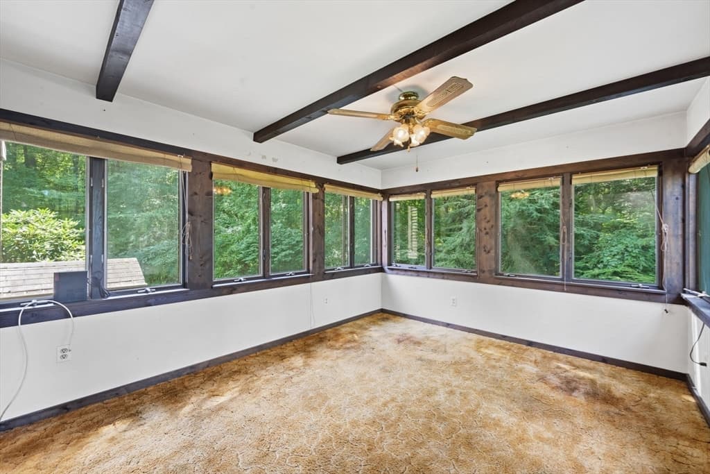 44 Cottage Rd, Enfield CT 06082 photo 9