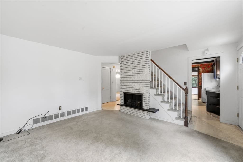 44 Cottage Rd, Enfield CT 06082 photo 15