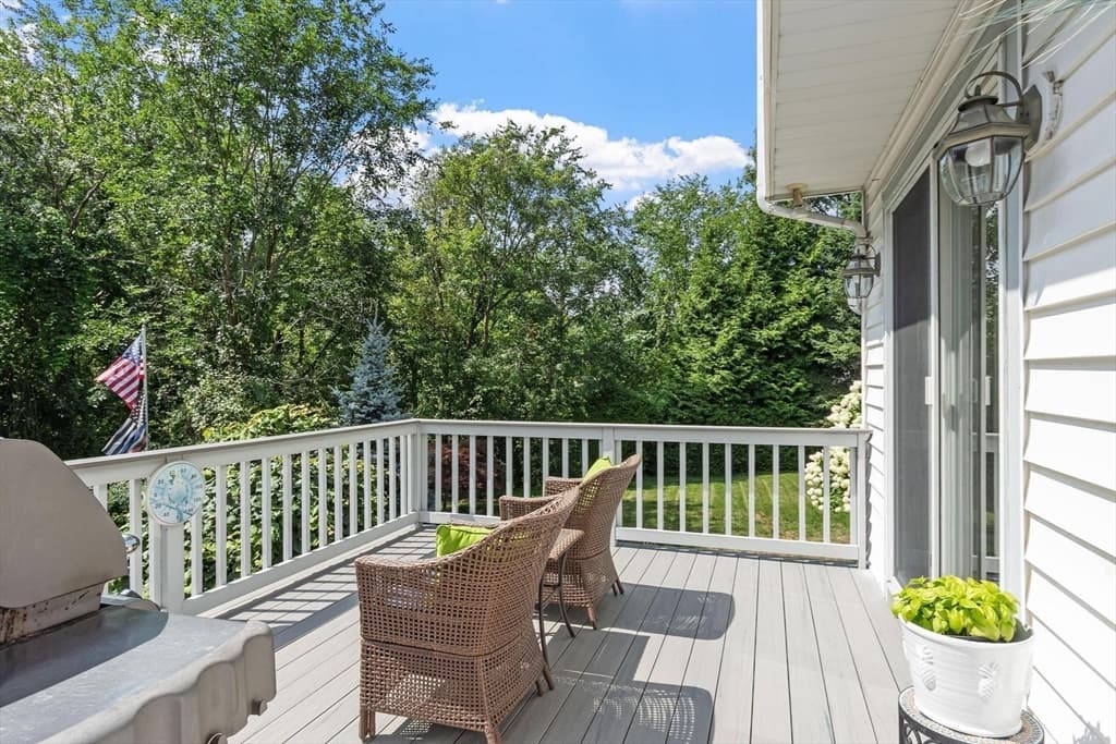 82 Pine Street, Newton MA 02465 photo 6