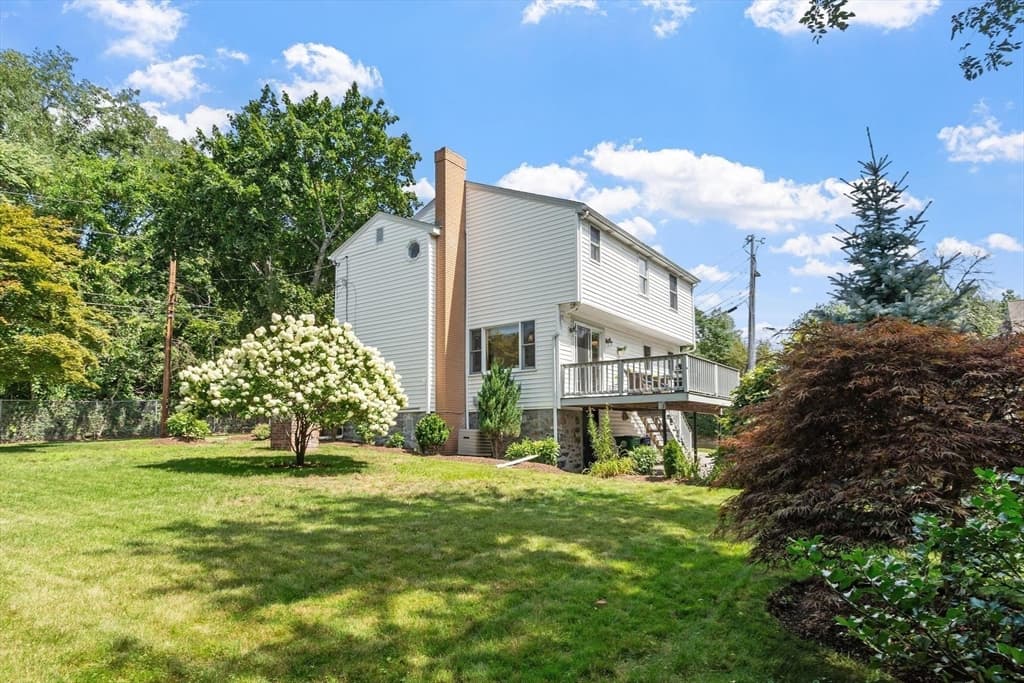 82 Pine Street, Newton MA 02465 photo 3