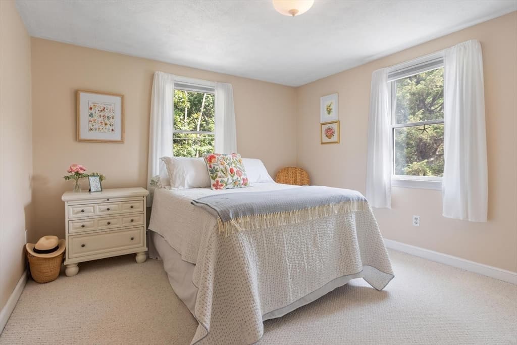 82 Pine Street, Newton MA 02465 photo 30