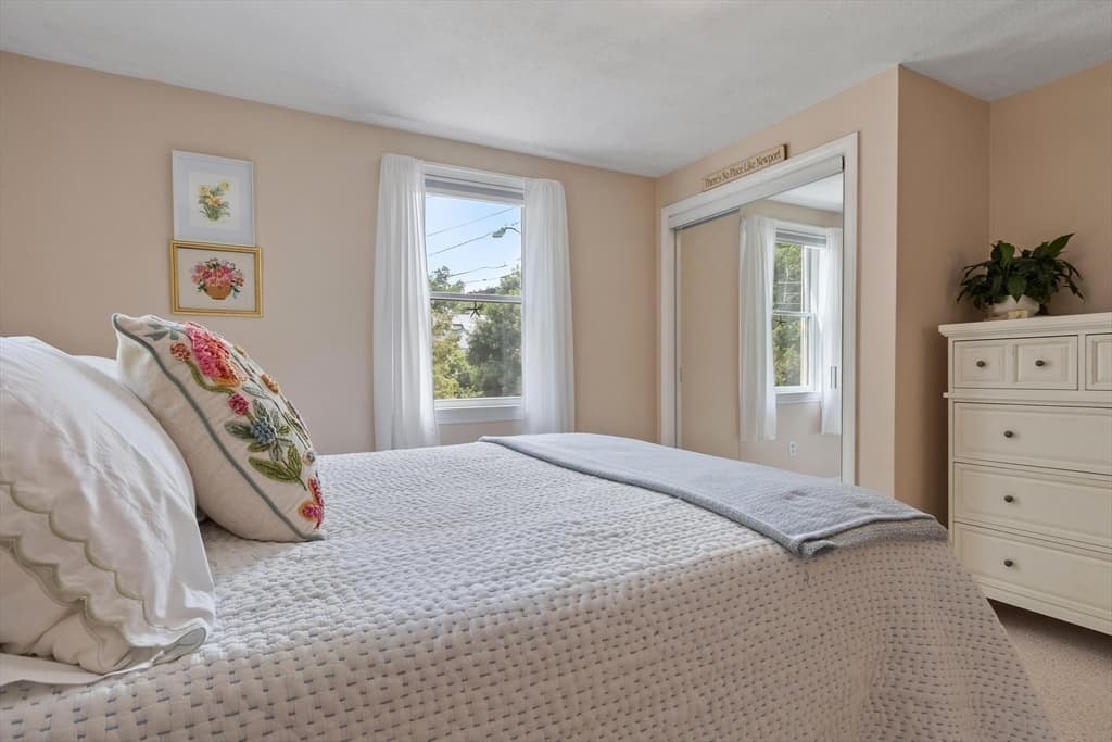 82 Pine Street, Newton MA 02465 photo 31