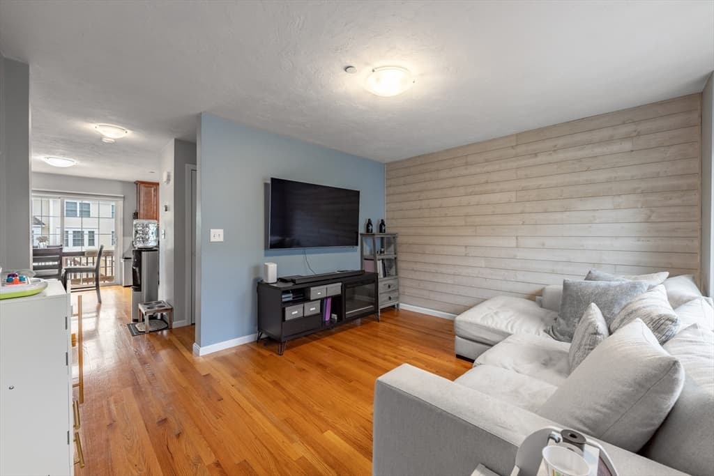 41 Boston Rd # 141, Billerica MA 01821 photo 4