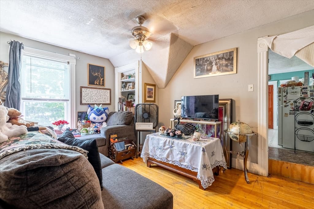 17 Rockdale St, Worcester MA 01606 photo 21