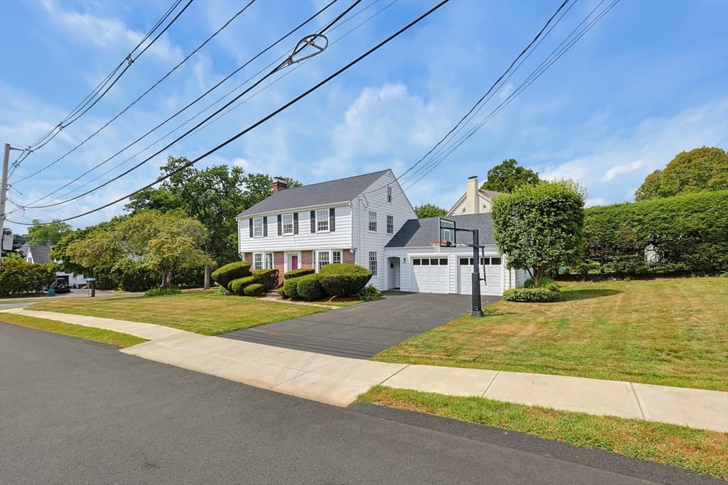 57 Bullard St, Norwood MA 02062 photo 2