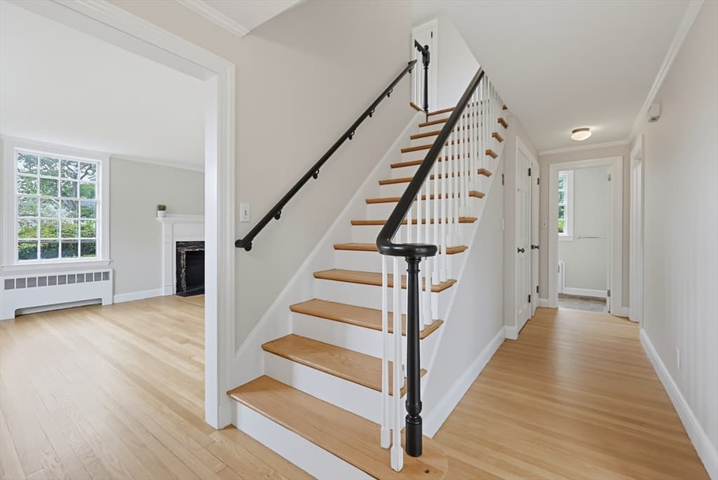 57 Bullard St, Norwood MA 02062 photo 3